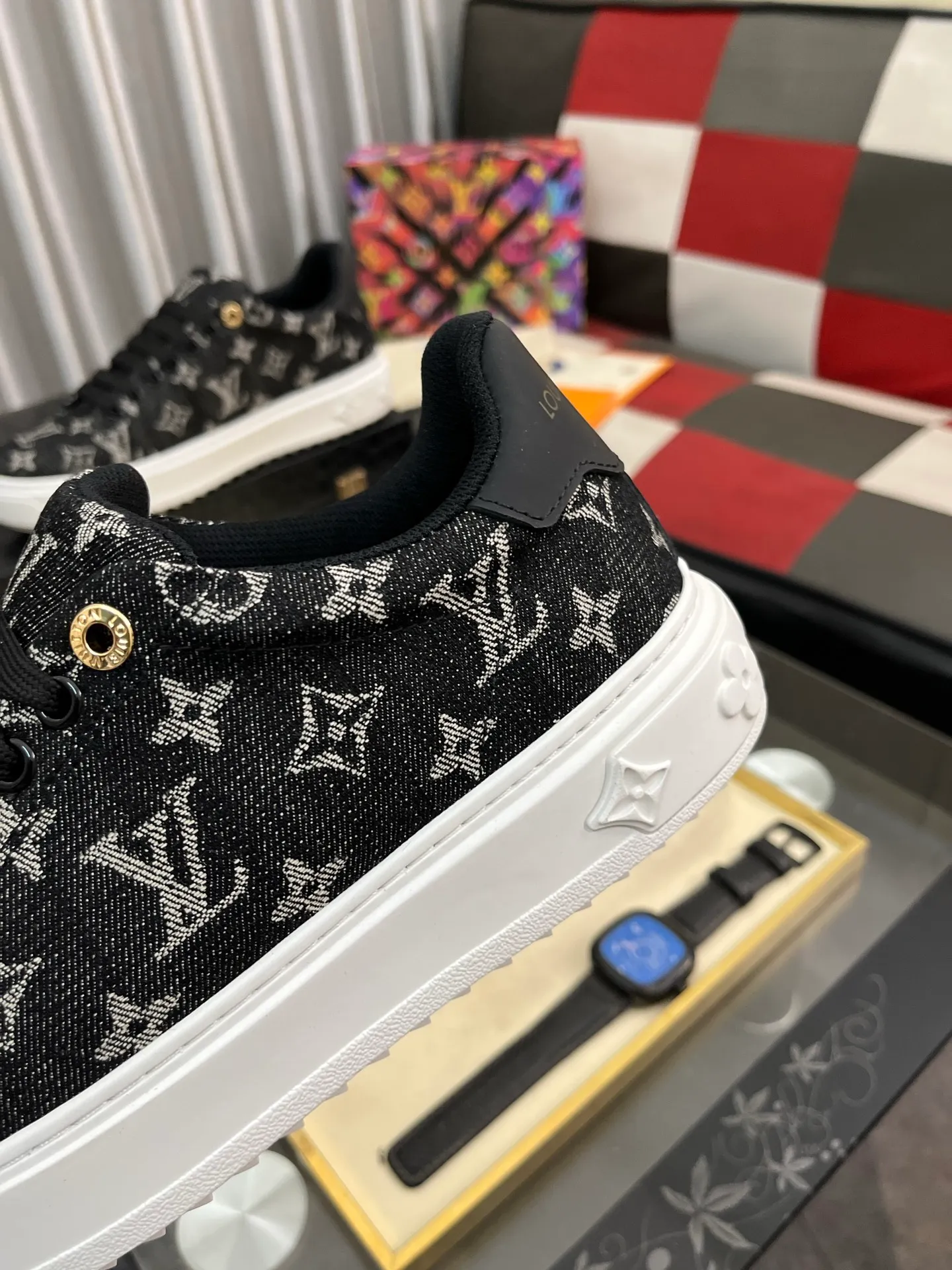 Men's shoes 💰540⌚️⌚️[Louis Vuitton LV] Dad shoes are popular casual sports shoes with outsole, breathable and comfortable, easy to walk, trendy men's versatile fly woven epoxy matching ➕leather lining➕Gucci's popular original outsole, sports and running style, super comfortable. Size 38-445️⃣Colors available